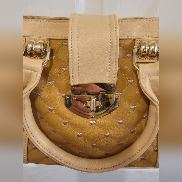 MG Collection EUC Tan Heart Embroidered Crossbody Or Hand Bag - Picture 2 of 16